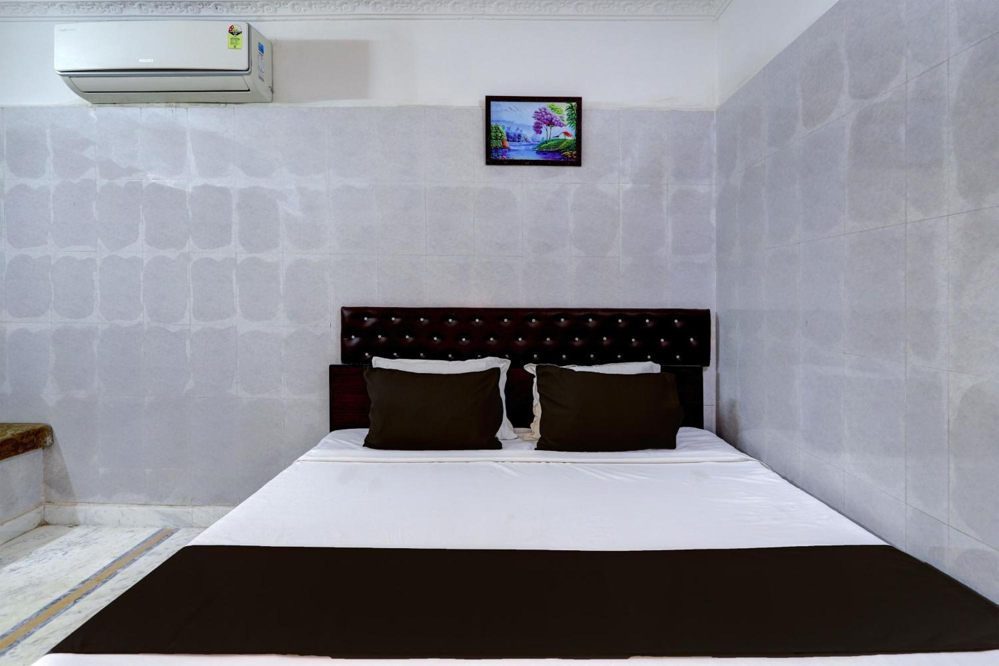 Hotel O Golden Pride Shamshabad Zewnętrze zdjęcie